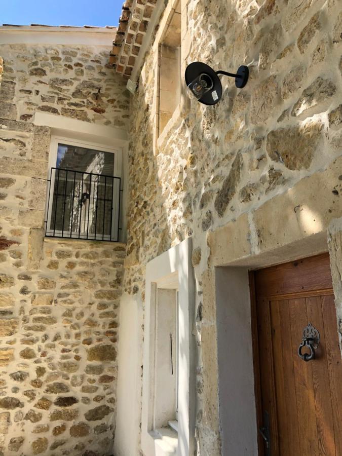 La Petite Plaine Hotel Clansayes Bagian luar foto
